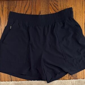 Athleta Wayfind High Rise 5” Short